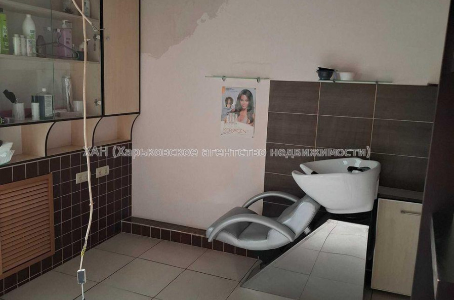 Продам квартиру, Киргизская ул. , 2  ком., 46 м², косметический ремонт 