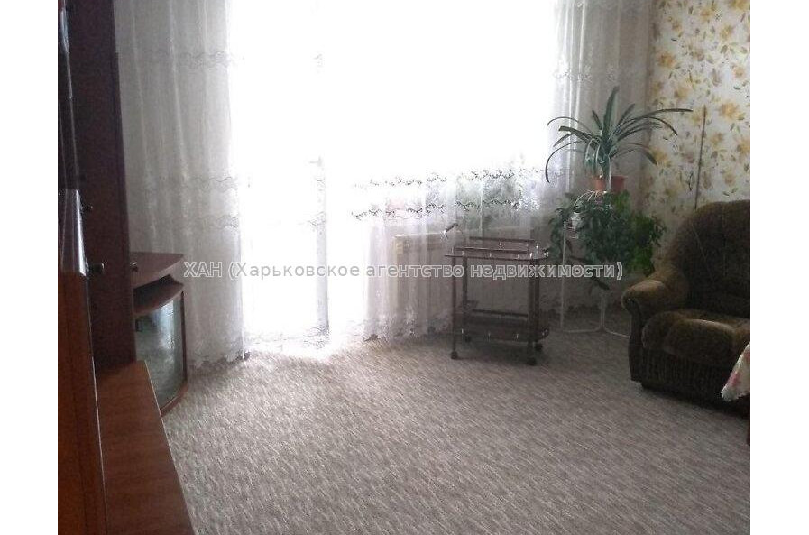 Продам квартиру, Курчатова просп. , 1  ком., 36.80 м², косметический ремонт 