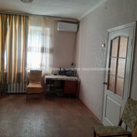 Продам квартиру, Морозова ул. , 1  ком., 32 м², косметический ремонт