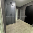 Продам квартиру, Владислава Зубенко ул. , 2 кім., 47 м², капитальный ремонт 