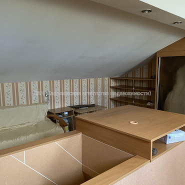 Продам квартиру, Металлиста ул. , 3  ком., 79.90 м², капитальный ремонт 