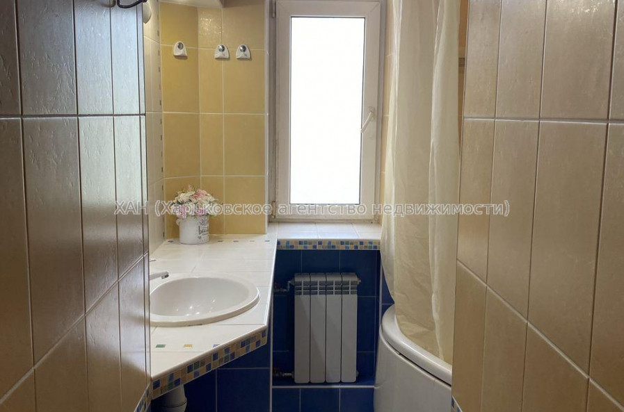 Продам квартиру, Металлиста ул. , 3  ком., 79.90 м², капитальный ремонт 