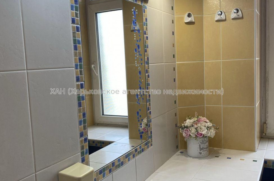 Продам квартиру, Металлиста ул. , 3  ком., 79.90 м², капитальный ремонт 