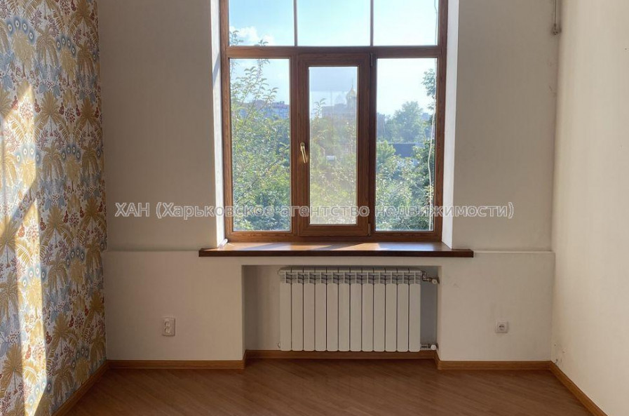 Продам квартиру, Металлиста ул. , 3  ком., 79.90 м², капитальный ремонт 