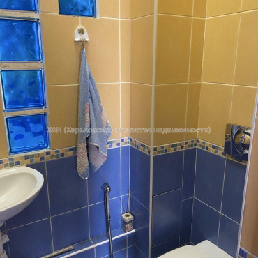 Продам квартиру, Металлиста ул. , 3  ком., 79.90 м², капитальный ремонт 