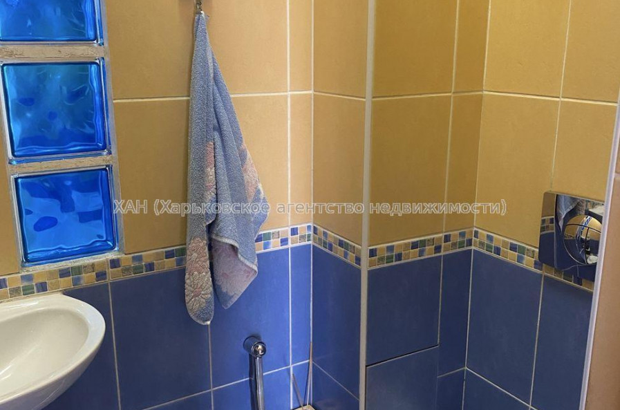 Продам квартиру, Металлиста ул. , 3  ком., 79.90 м², капитальный ремонт 