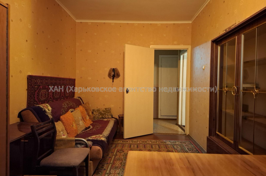 Сдам квартиру, Соборности Украины ул. , 2  ком., 52 м², косметический ремонт 