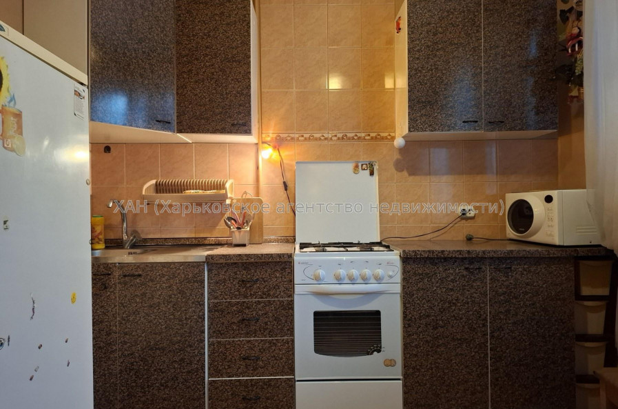 Сдам квартиру, Соборности Украины ул. , 2  ком., 52 м², косметический ремонт 