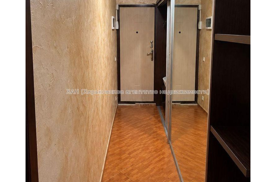 Продам квартиру, Людвига Свободы просп. , 1 кім., 37 м², евроремонт 