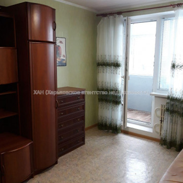 Продам квартиру, Болградская ул. , 1  ком., 30 м², косметический ремонт 