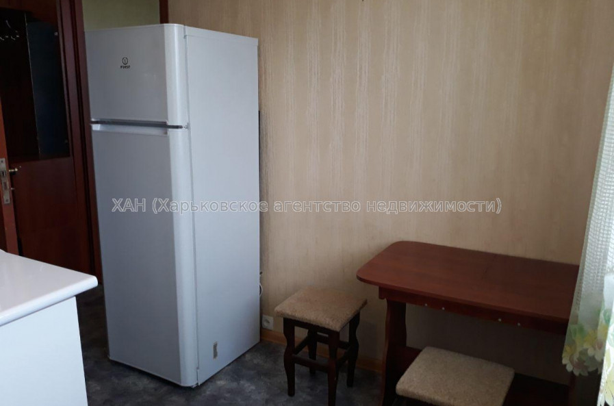 Продам квартиру, Болградская ул. , 1  ком., 30 м², косметический ремонт 