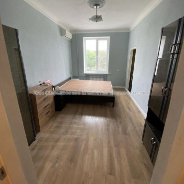 Продам квартиру, Героев Харькова просп. , 2  ком., 55 м², капитальный ремонт 