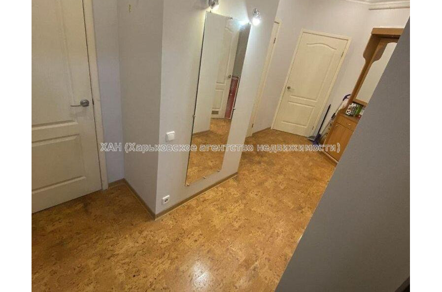 Продам квартиру, Героев Харькова просп. , 2  ком., 55 м², капитальный ремонт 
