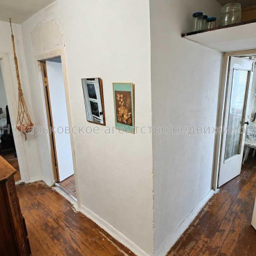 Продам квартиру, Льва Ландау просп. , 2  ком., 45 м², советский ремонт 
