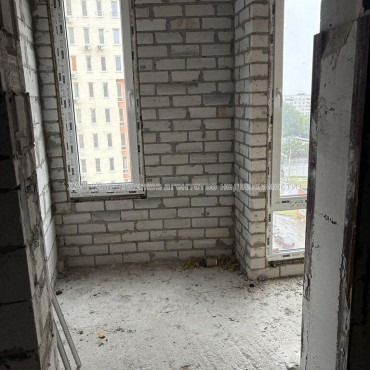 Продам квартиру, Гвардейцев Широнинцев ул. , 1  ком., 44 м², без внутренних работ 