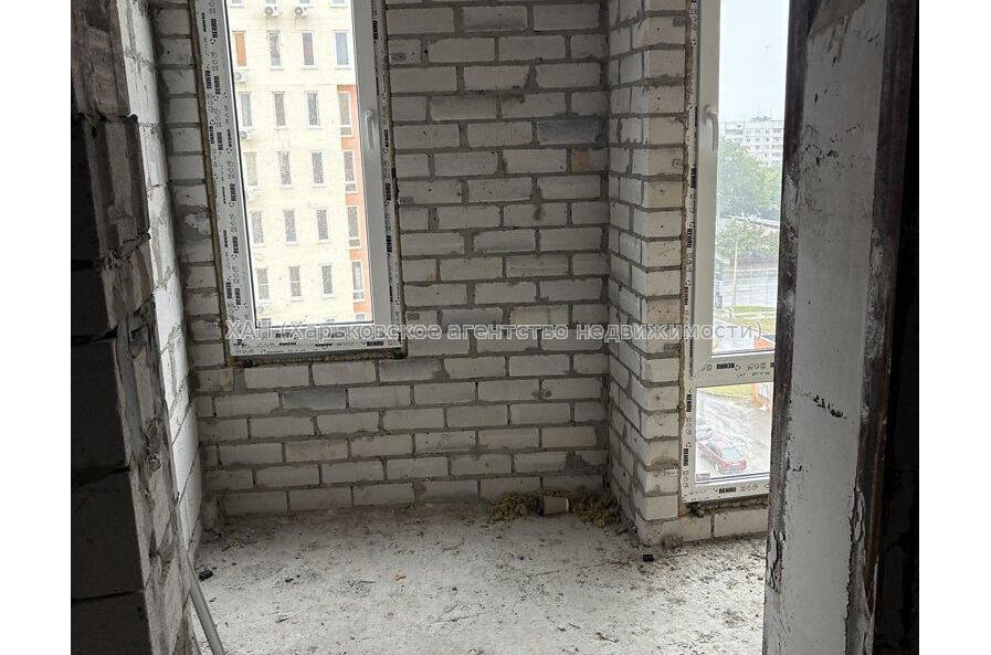 Продам квартиру, Гвардейцев Широнинцев ул. , 1  ком., 44 м², без внутренних работ 
