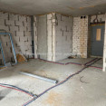 Продам квартиру, Гвардейцев Широнинцев ул. , 1  ком., 44 м², без внутренних работ 