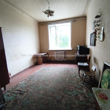 Продам квартиру, Филиппова ул. , 62 , 1  ком., 25.60 м², без ремонта 