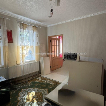 Продам дом, Новомирная ул. , 75 м², 1.92 сот., капитальный ремонт 
