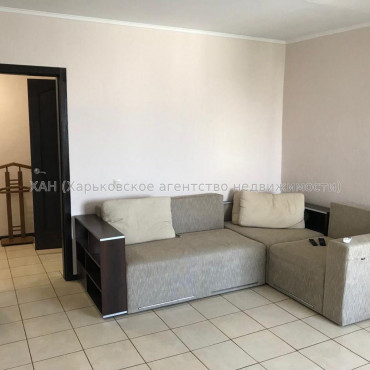 Продам квартиру, Москалёвская ул. , 1 кім., 40.80 м², капитальный ремонт 