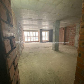 Продам квартиру, Валентиновская ул. , 2  ком., 55 м², без внутренних работ