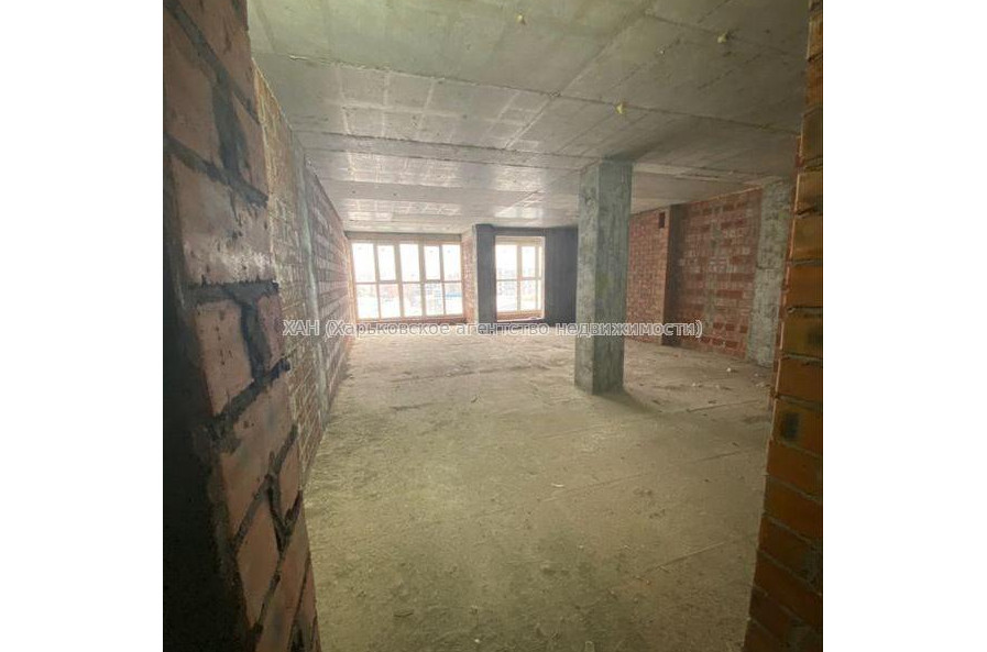 Продам квартиру, Валентиновская ул. , 2  ком., 55 м², без внутренних работ 