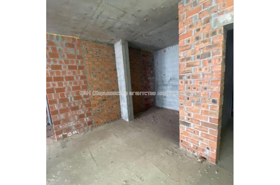 Продам квартиру, Валентиновская ул. , 2  ком., 55 м², без внутренних работ 