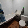 Продам квартиру, Льва Ландау просп. , 1 кім., 30 м², частичный ремонт 