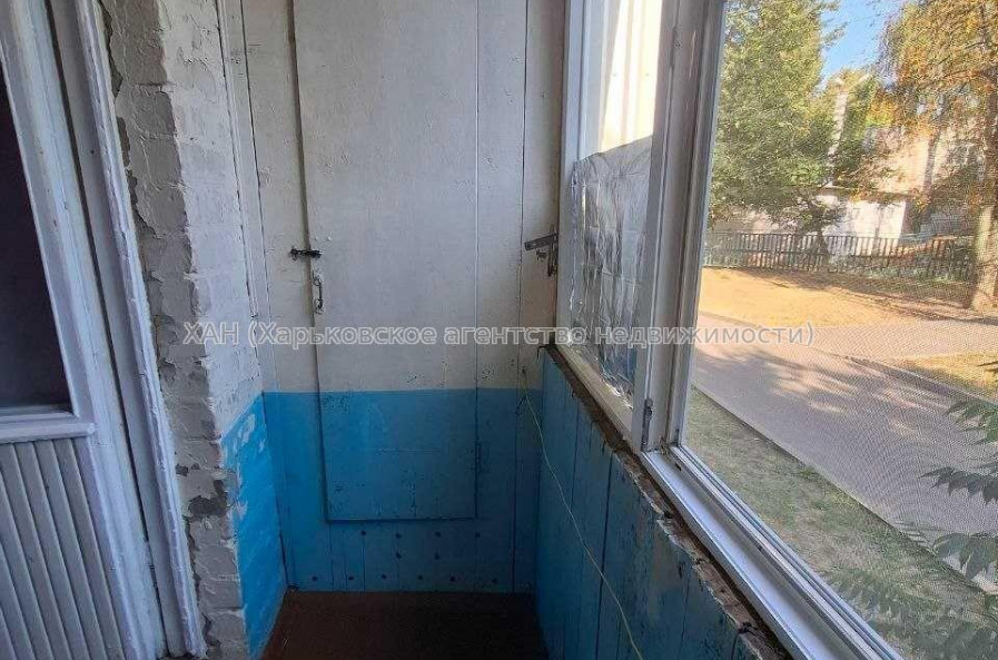 Продам квартиру, Льва Ландау просп. , 1 кім., 30 м², частичный ремонт 
