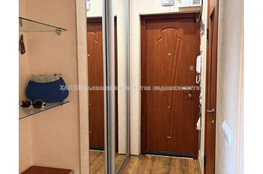 Продам квартиру, Текстильная ул. , 2  ком., 32.20 м², капитальный ремонт 