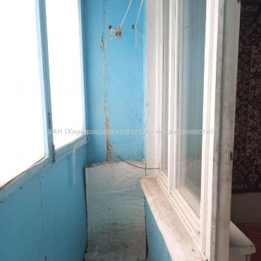 Продам квартиру, Непокоренных ул. , 1 кім., 32 м², советский ремонт 
