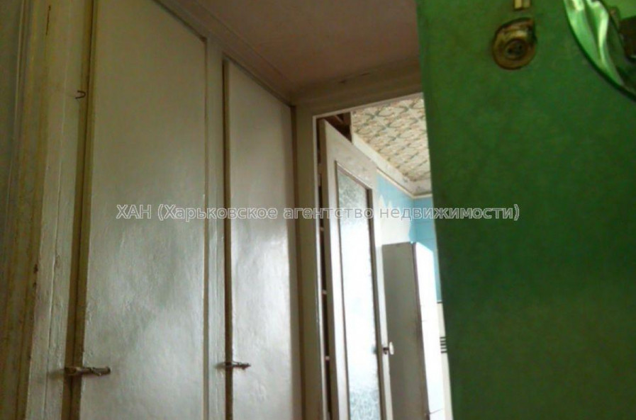 Продам квартиру, Непокоренных ул. , 1 кім., 32 м², советский ремонт 