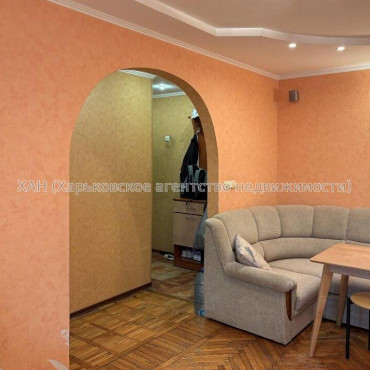 Продам квартиру, Каденюка ул. , 3  ком., 59.20 м², капитальный ремонт 