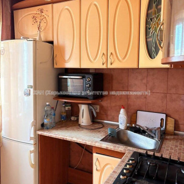 Продам квартиру, Каденюка ул. , 3  ком., 59.20 м², капитальный ремонт 