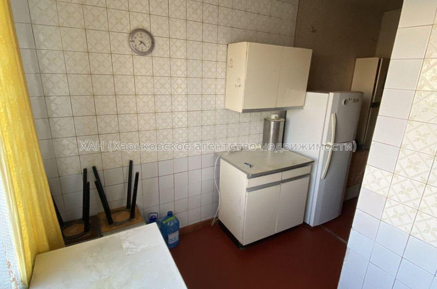 Продам квартиру, Холодногорская ул. , 3  ком., 70 м², советский ремонт 