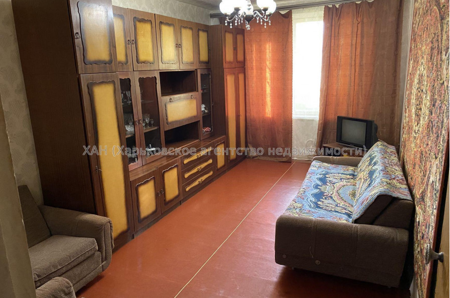 Продам квартиру, Холодногорская ул. , 3  ком., 70 м², советский ремонт 