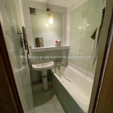 Продам квартиру, Холодногорская ул. , 3  ком., 70 м², советский ремонт 