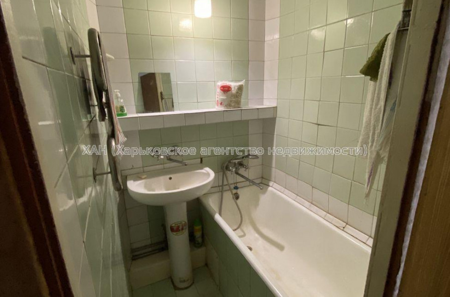 Продам квартиру, Холодногорская ул. , 3  ком., 70 м², советский ремонт 