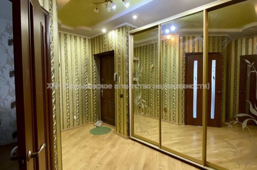Продам квартиру, 1 кім., 54 м², авторский дизайн 
