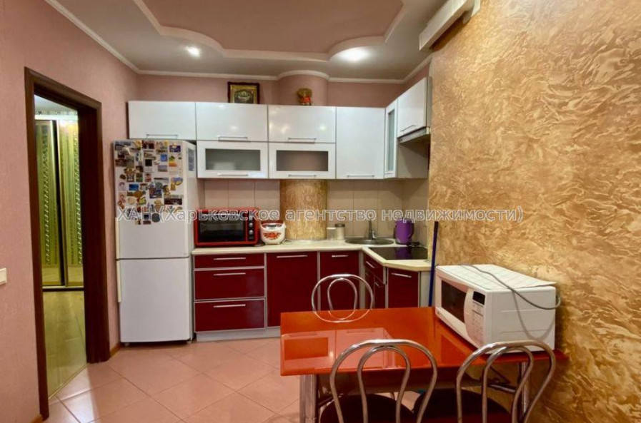 Продам квартиру, 1 кім., 54 м², авторский дизайн 