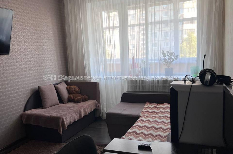 Продам квартиру, Зубарева Александра ул. , 1  ком., 33 м², косметический ремонт 