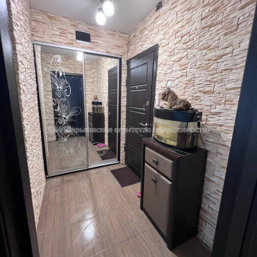 Продам квартиру, Зубарева Александра ул. , 1  ком., 33 м², косметический ремонт 