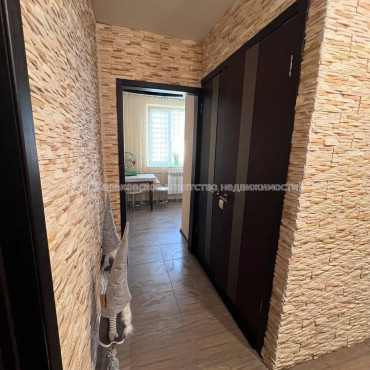 Продам квартиру, Зубарева Александра ул. , 1  ком., 33 м², косметический ремонт 