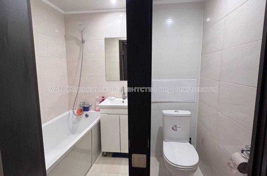 Продам квартиру, Зубарева Александра ул. , 1  ком., 33 м², косметический ремонт 