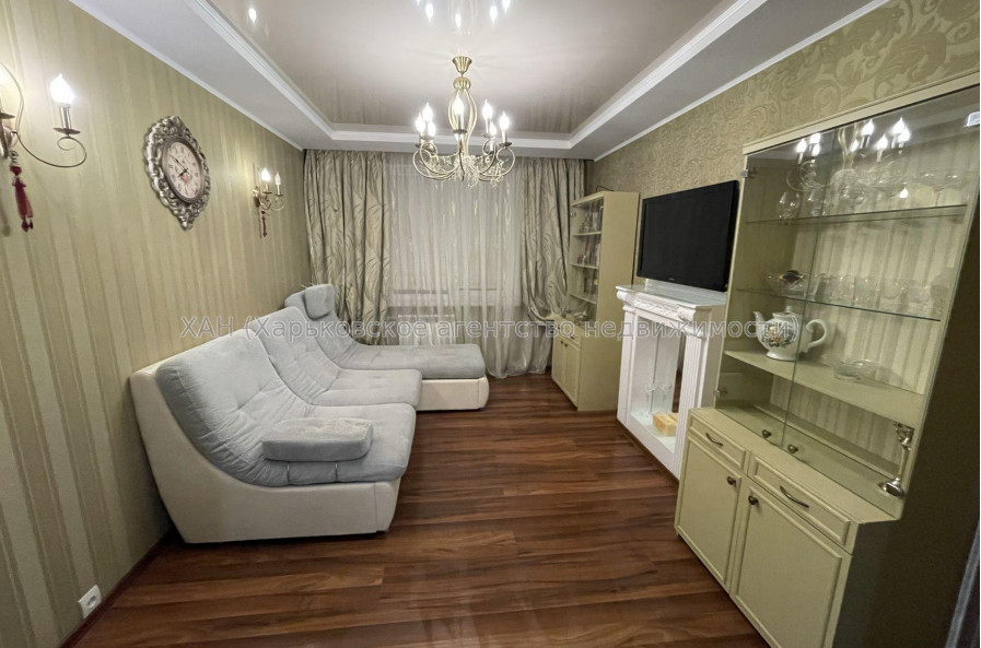Продам квартиру, 3  ком., 66 м², советский ремонт 