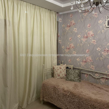 Продам квартиру, 3  ком., 66 м², советский ремонт 