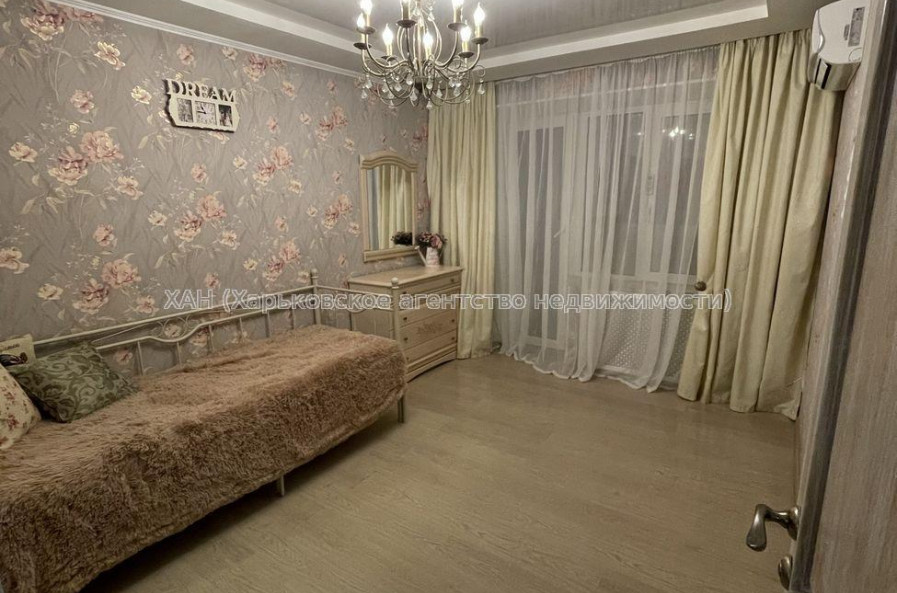 Продам квартиру, 3  ком., 66 м², советский ремонт 