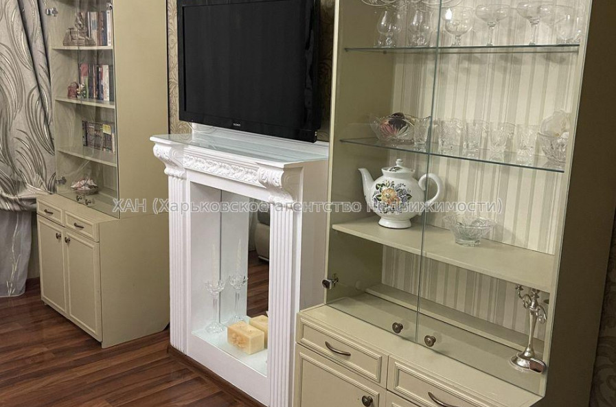 Продам квартиру, 3  ком., 66 м², советский ремонт 