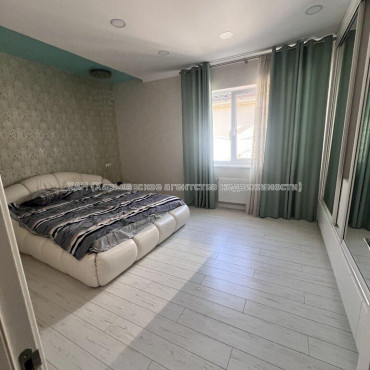 Продам будинок, Боевая ул. , 120 м², 5 соток, капитальный ремонт 