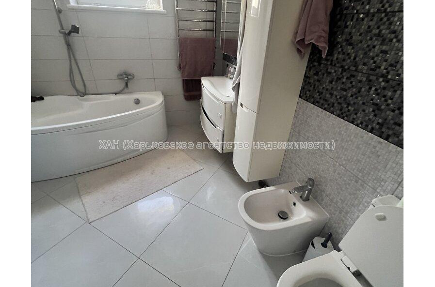 Продам будинок, Боевая ул. , 120 м², 5 соток, капитальный ремонт 